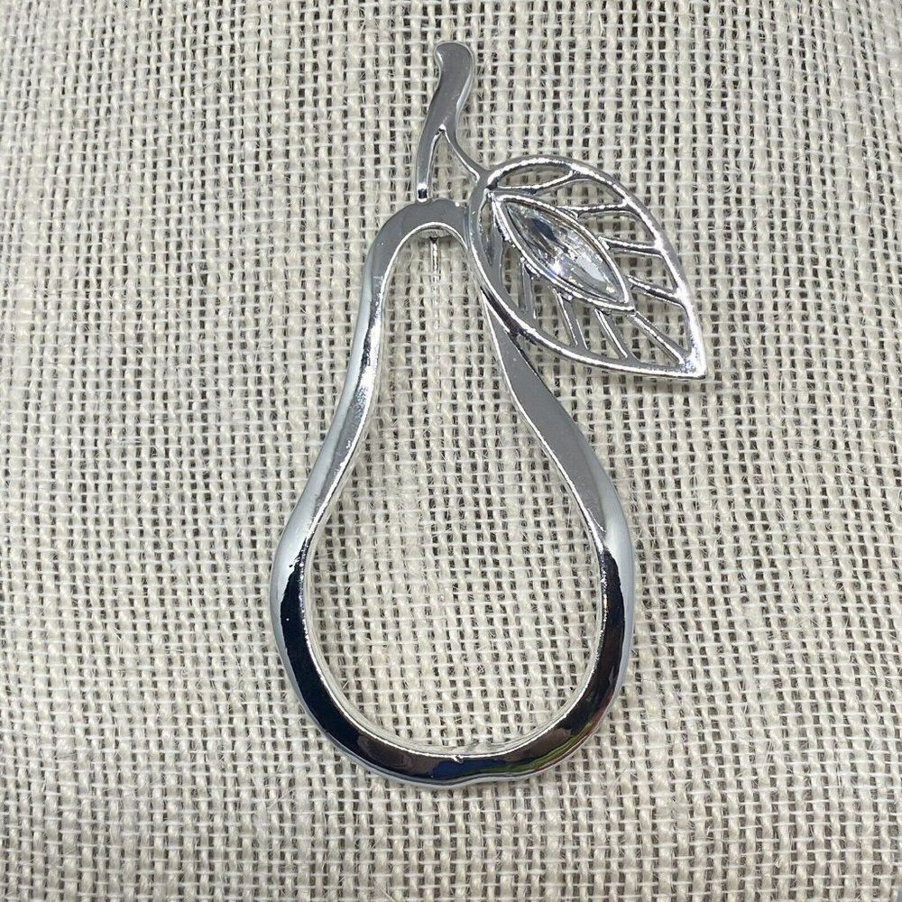 Vintage Dancraft Pear Pin Silver‎ Tone Rhinestone in Leaf 3”